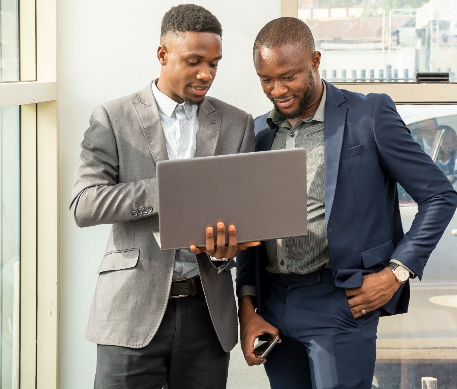 Trusted by 8800 customers